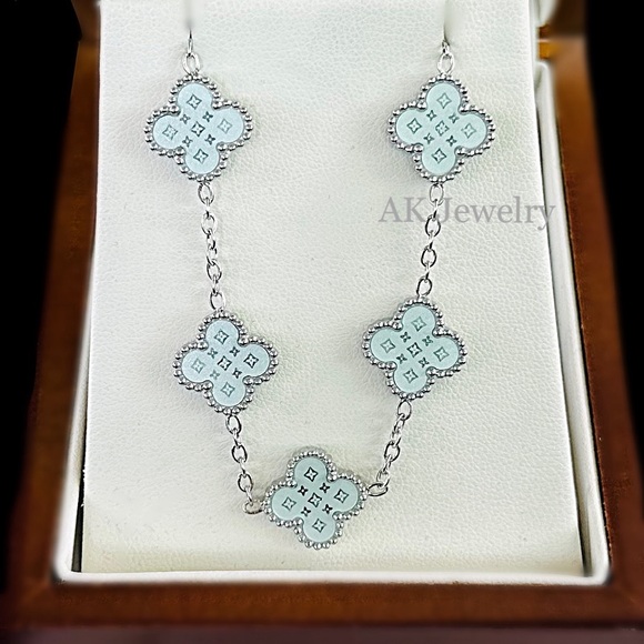 💎LUXURY QUATREFOIL Clover 5 Motif Bracelet, Greenish/Blue Style - Picture 1 of 5